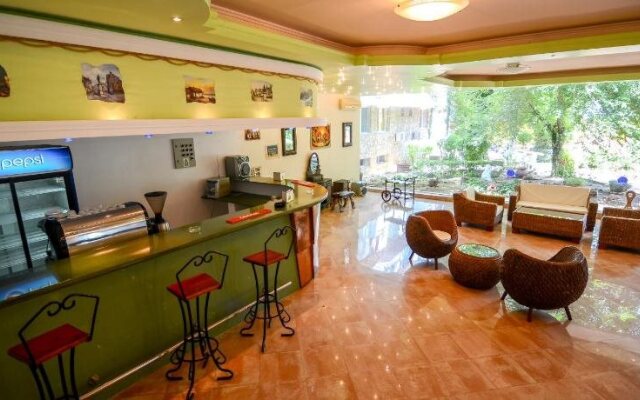 Majestic Jupiter Hotel