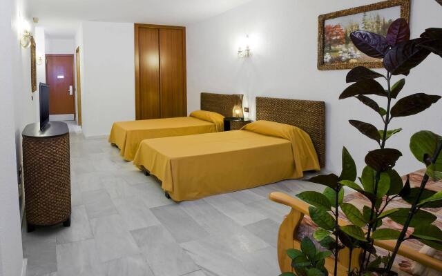 Apartamentos Pirámides