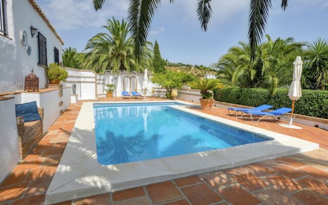 Guest House in a Traditional Andalusian Country Estate