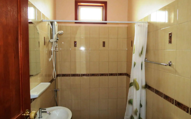 Pongsin Resort and Restaurant