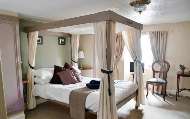 The Red Lion Inn