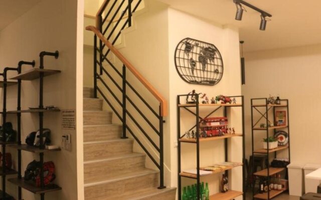 Here Hostel Puli