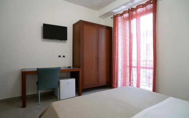 Petit Hotel