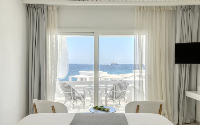 Minois Village Boutique Suites & Spa