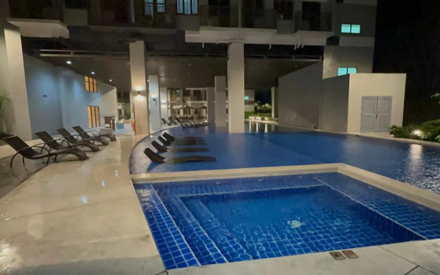 S Residences 1BR w/ Balcony Sample Unit