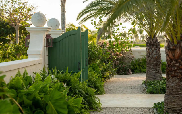 Magnificent 8BR Home w Caribbean Ocean Views
