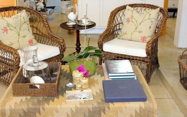 970 Lonely Bay Lodge