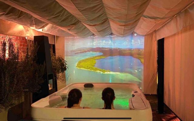 Le jacuzzi de Marie