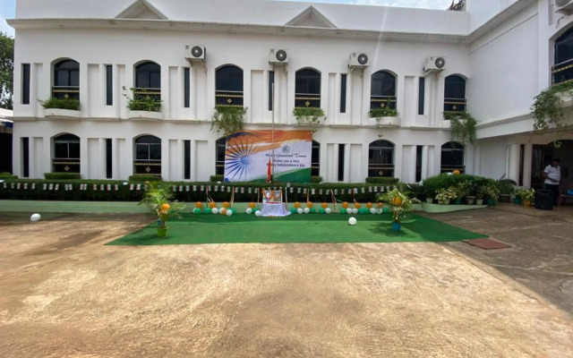 Hotel Greenland Towers by OYO Rooms