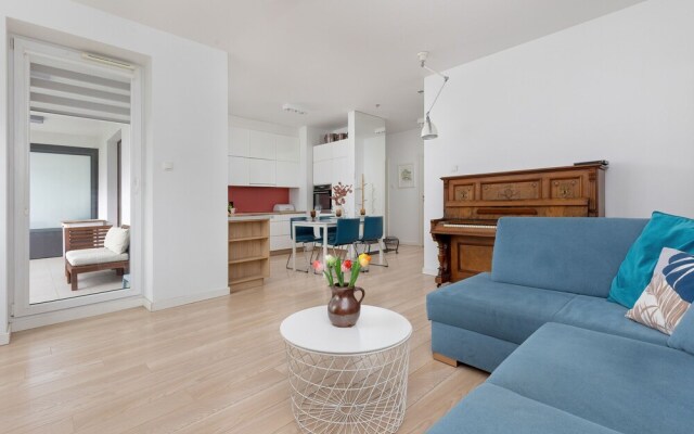 Cozy Nowaka-jezioranskiego by Renters