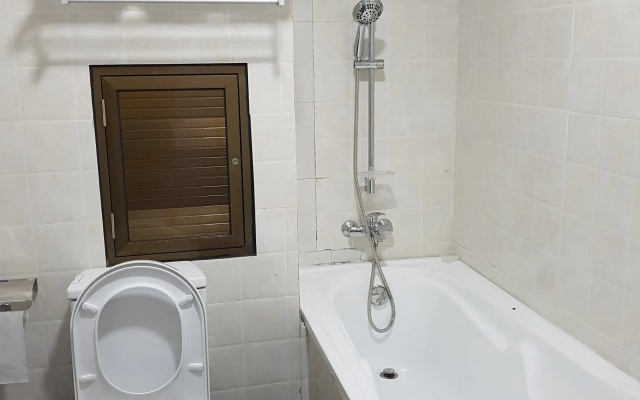 Newton Hotel & Service Apartment