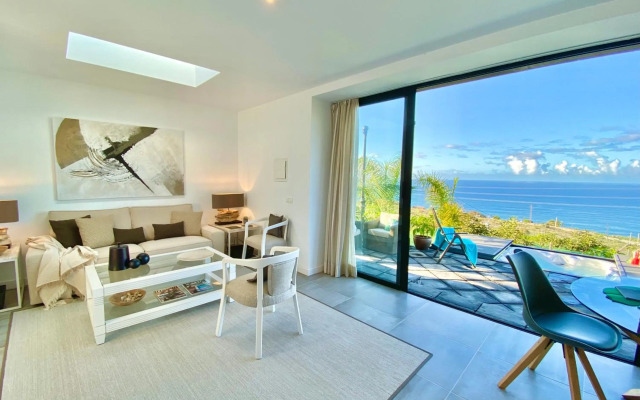 Casa Lava Luminosa y con Magníficas Vistas