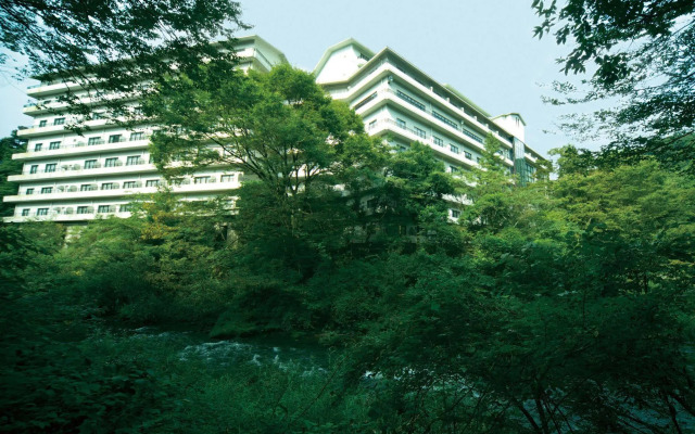 Royal Hotel YAMANAKA ONSEN KAJIKASO