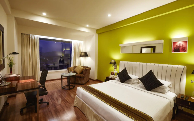 Vivanta Vijayawada, MG Road