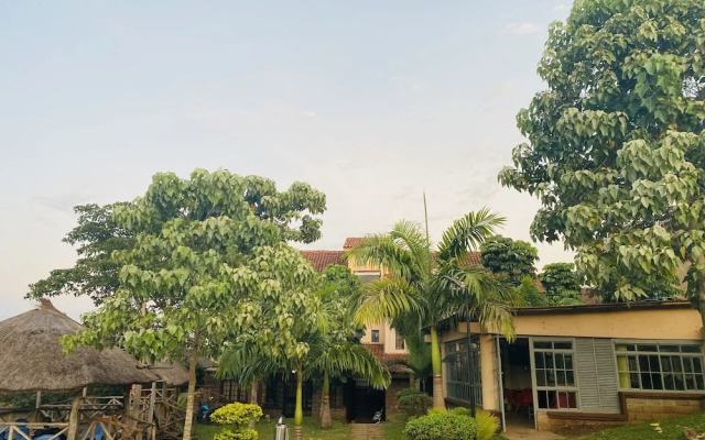 Toffee Resort Hotels