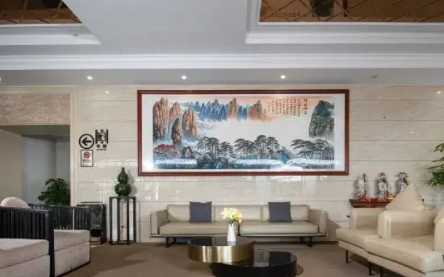 Fangchenggang Longyunda Hotel