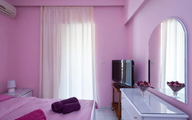 Elegant Athenian Apartment