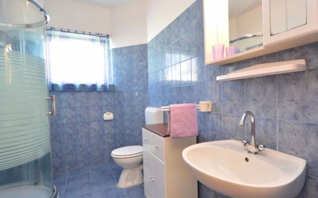 House Ante Brodarica