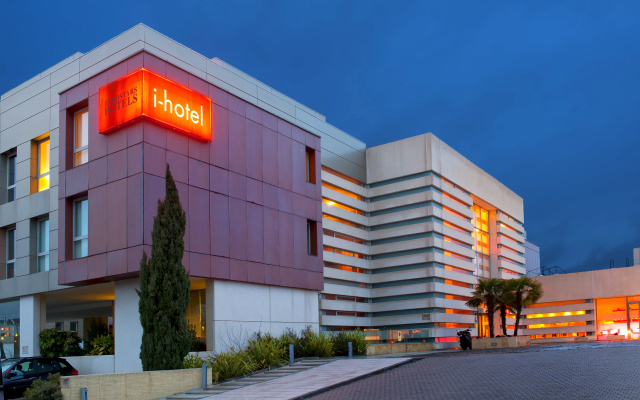 hotelImage