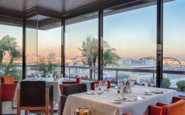 Stay In The Heart Of Lisbon Altis Suites