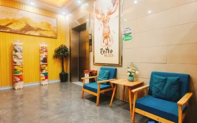Jiangmen Danxia Hotel