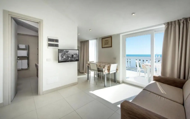 Hotel Capri & Residence