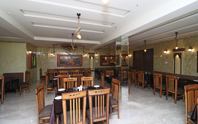 Chirag Pankaj Residency by OYO Rooms