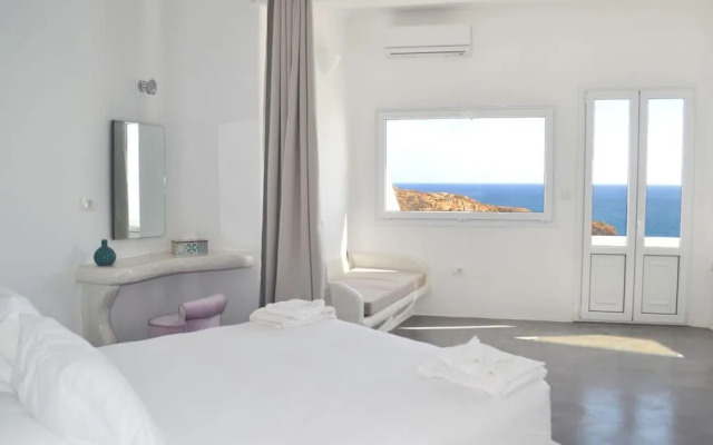 Golden Beach Resort Anafi