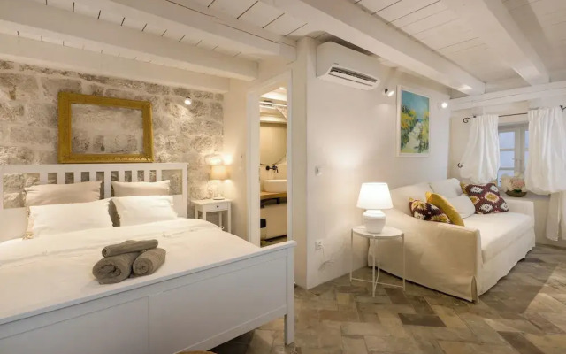 Luxury Apartment Lina - II