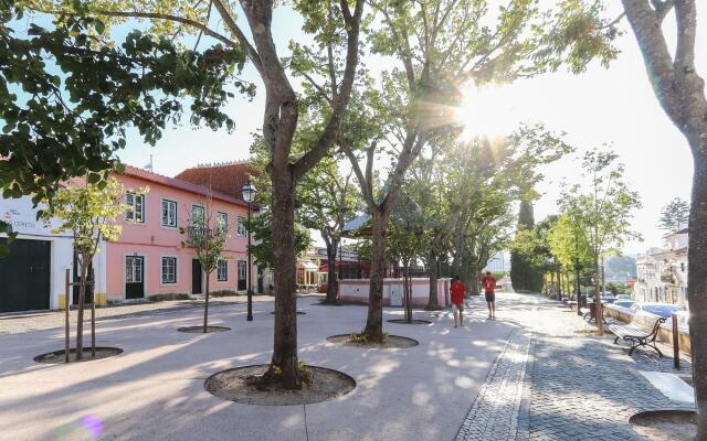 Benfica Apartments III by Homing