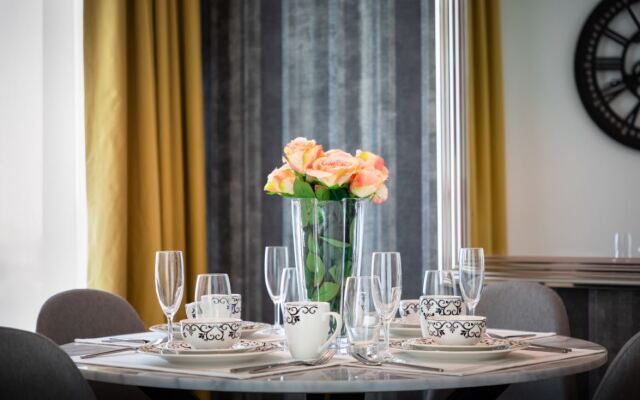 Maison Privee - Burj Residence