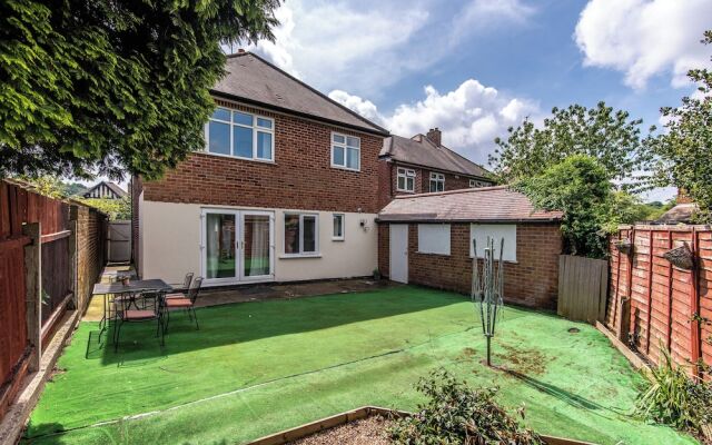 Bramcote House