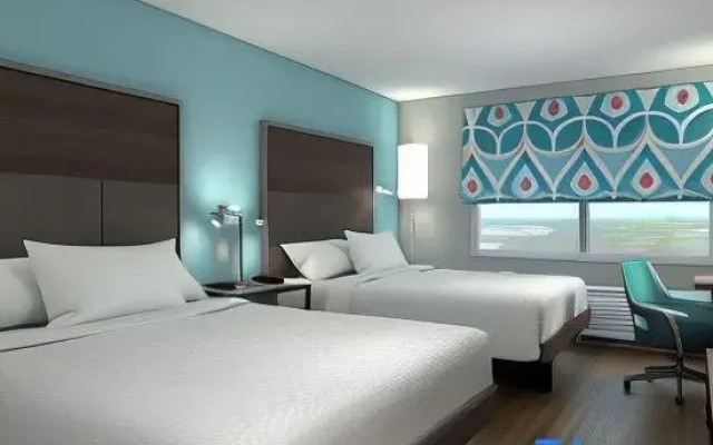 Tru by Hilton McKinney