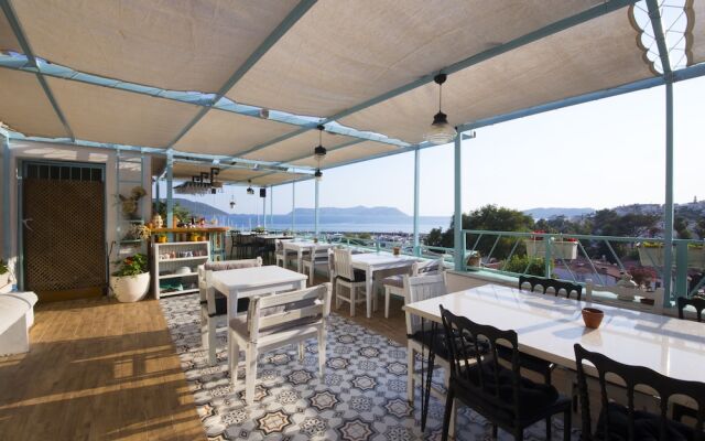 Kuytu Bed & Breakfast