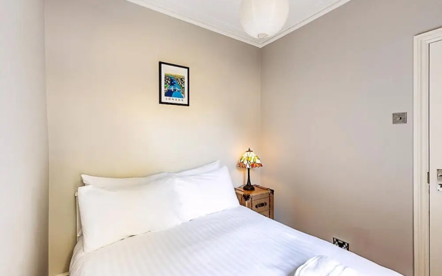 Chic Garden Flat in Leafy Ealing