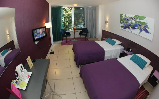 Altius Boutique Hotel