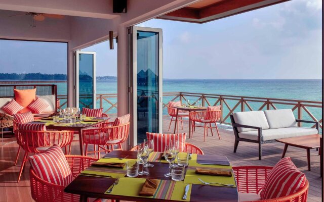 Mercure Maldives Kooddoo