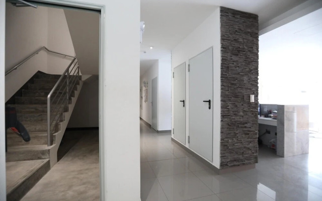 Vistas espectaculares en tranquilo apt