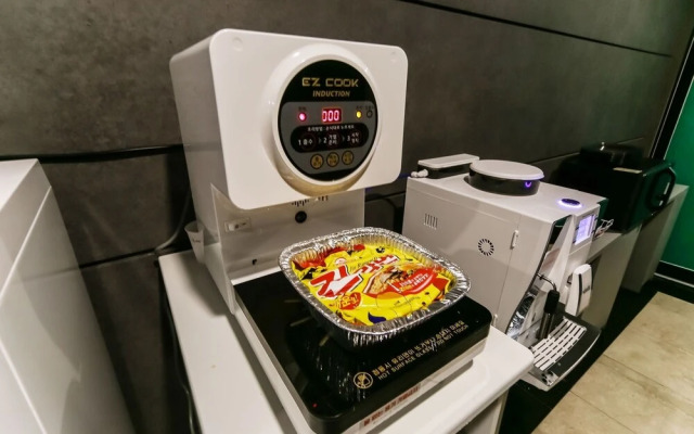 Changwon Sangnamdong Hotel JM
