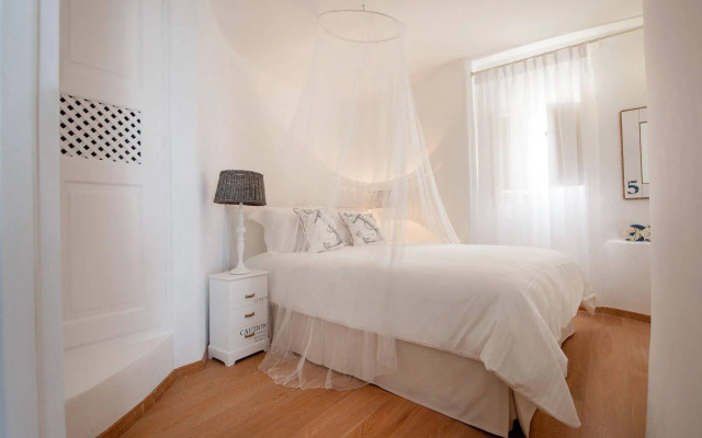 Ode Villa