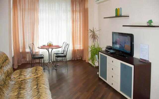 Home Hotel Apartments on Zoloti Vorota