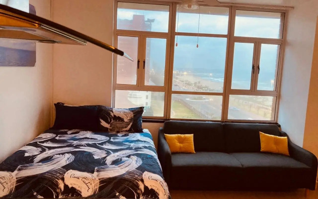 605 Tenbury Beach Apartment