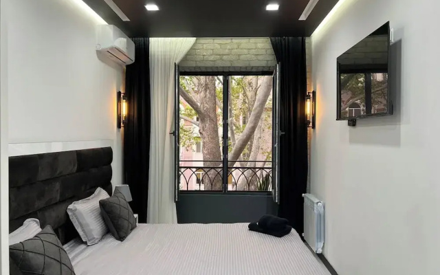 Apartment by Luxe Group ZA444