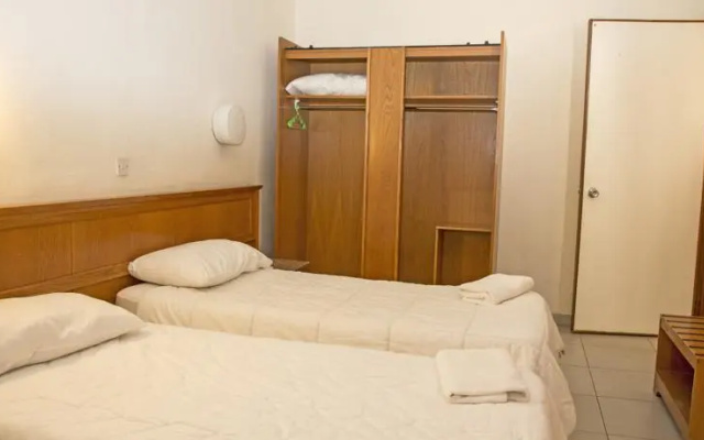 Dragonara Court Apts