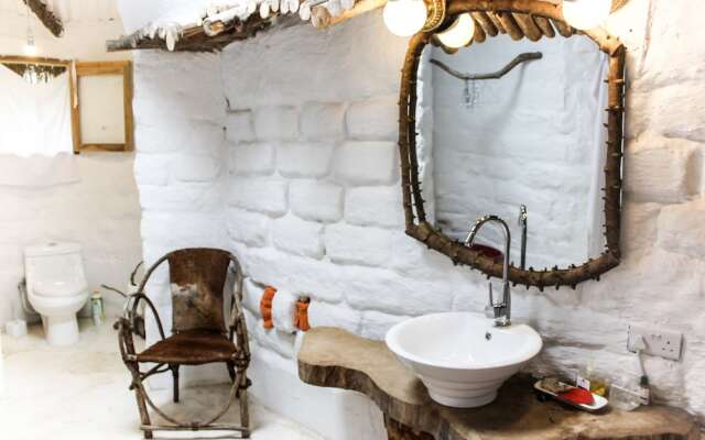 Hillside Retreat - Africa Amini Life