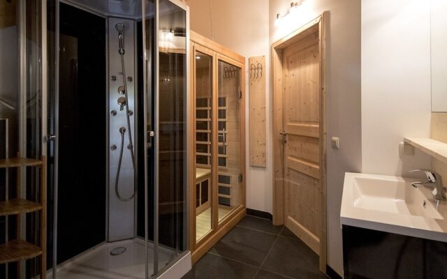 Luxurious Chalet Near Ski Area in Murau