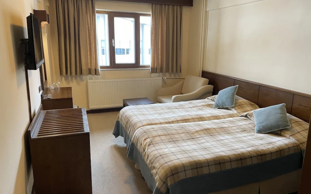 Beceren Otel