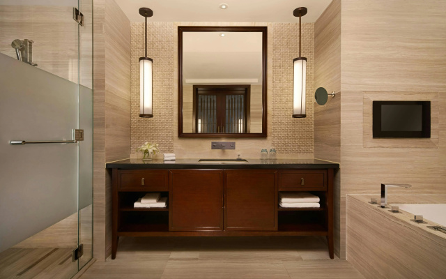Sheraton Shenzhou Peninsula Resort – Guest Rooms – Wanning