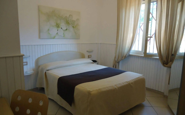 Mini Hotel