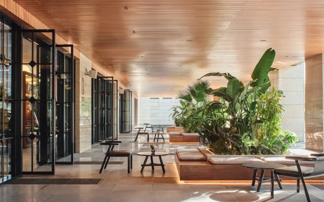 Indigo Hangzhou Uptown by IHG
